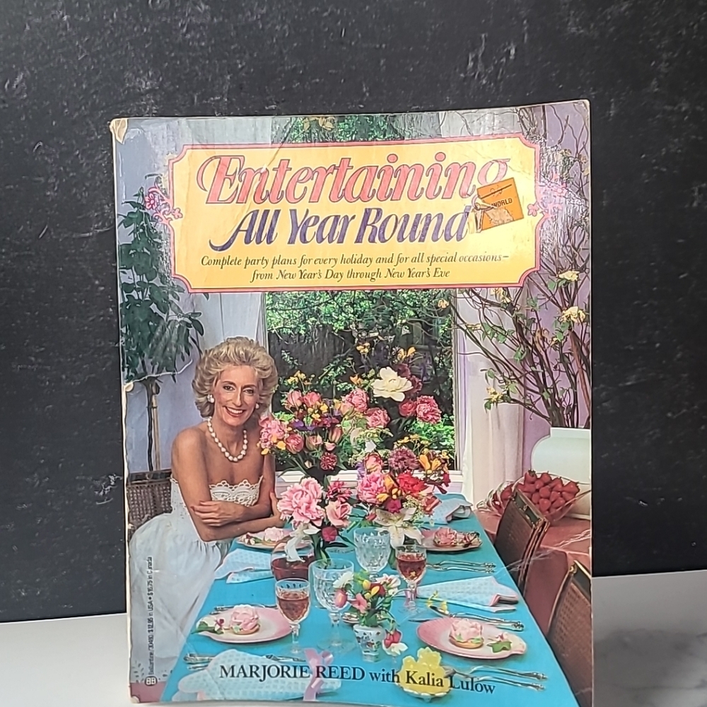 Entertaining All Year Round By Marjorie Reed Paperback